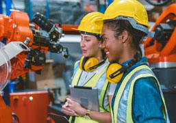 QLD WOMEN IN MANUFACTURING