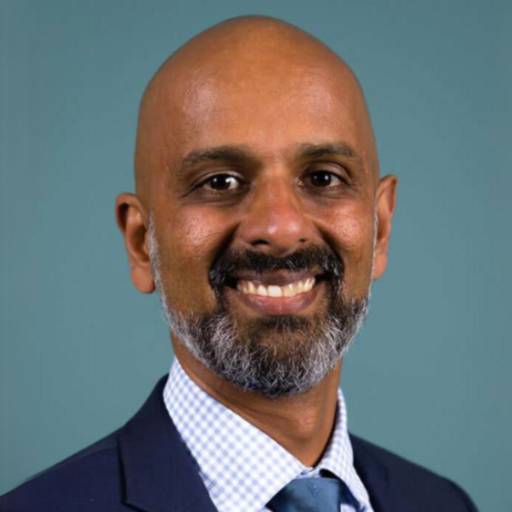 Headshot of Giridharan Sivaraman.